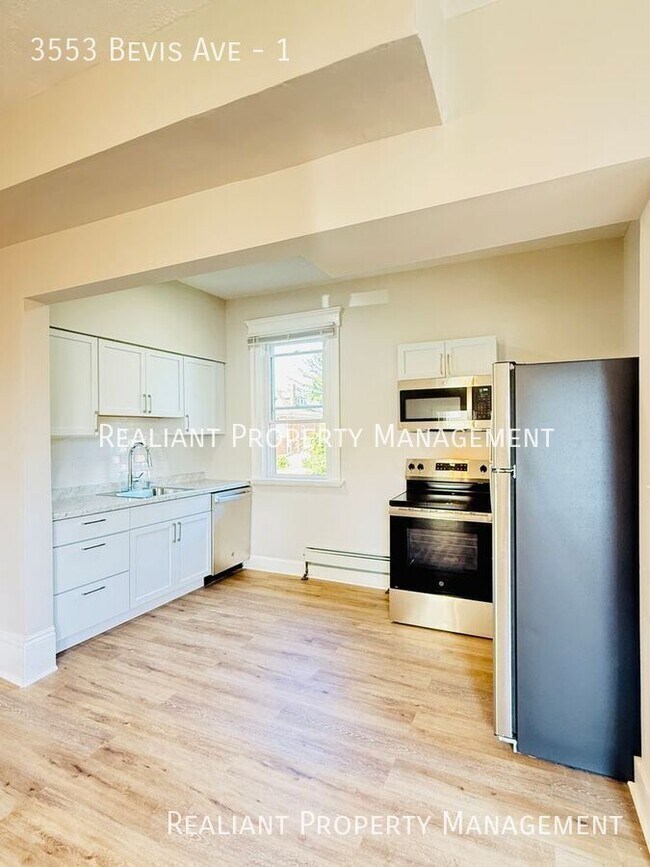 Building Photo - 3553 Bevis Ave