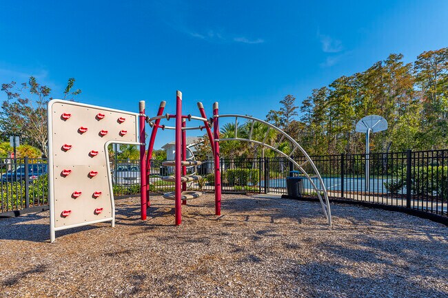 Building Photo - 4758 Kissimmee