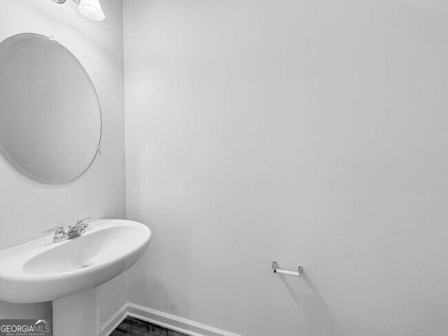 Building Photo - 3521 Condor Ct