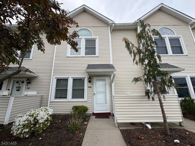 Building Photo - 646 Faulkner Dr