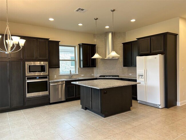 Building Photo - 3750 E Palm Valley Blvd