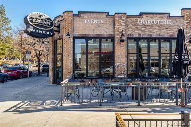 Building Photo - 590 Logan St