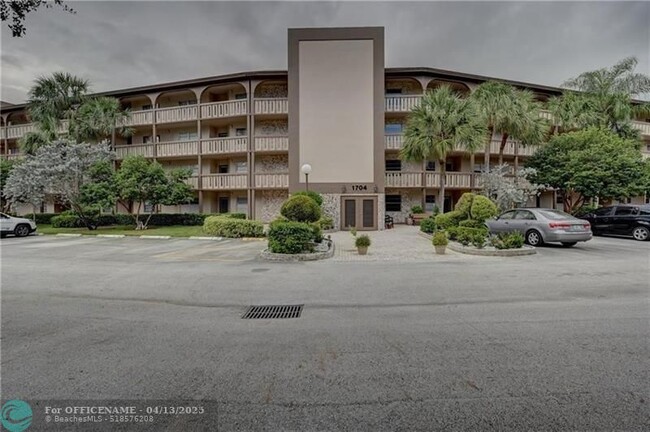 Building Photo - 1704 Andros Isle