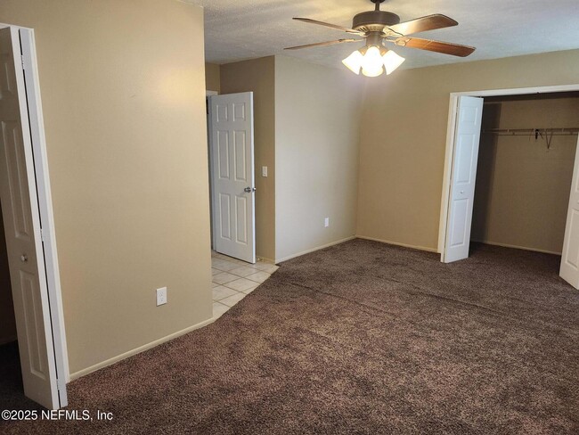Building Photo - 3309 Donzi Way W