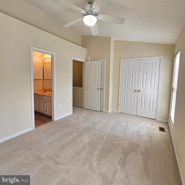 Building Photo - 7235 Parson's Ct