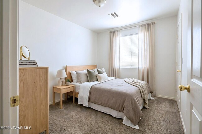 Building Photo - 8127 E Rosalie Rd