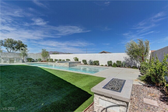 Building Photo - 6390 Montrose Park Ct