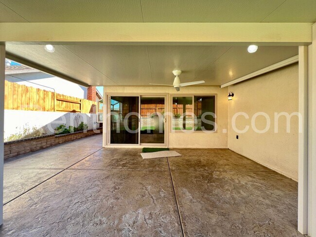 Building Photo - 11330 Surco Dr