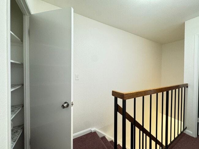 Building Photo - 1975 Olmo Way