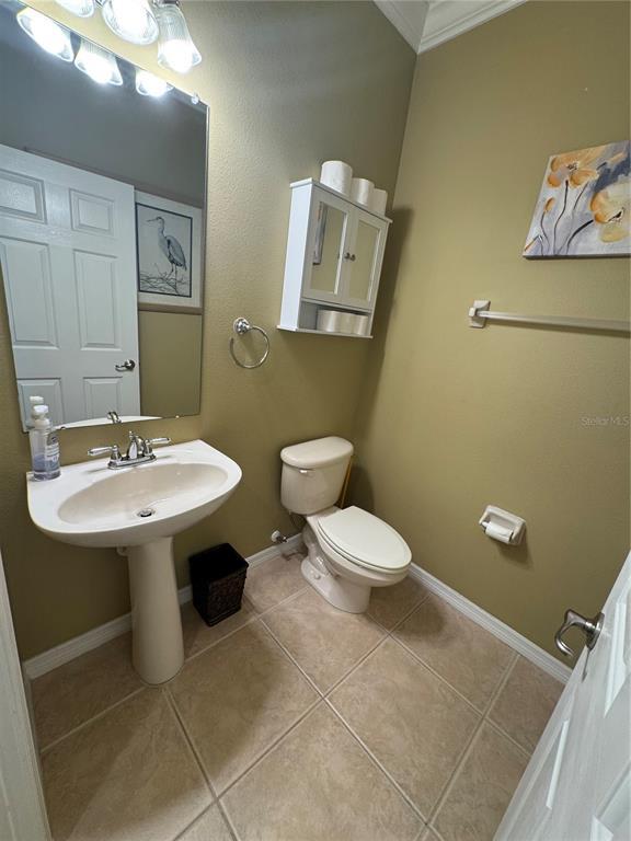 Building Photo - 1483 Hillview Ln