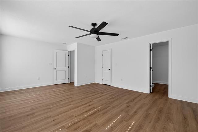 Building Photo - 2808 Woodland Dr