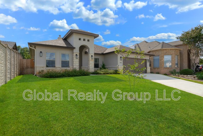 Building Photo - 2675 Fairwood Dr