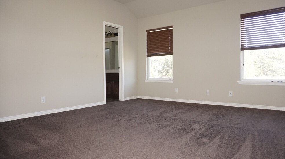 Building Photo - 6500 Castle Gap Dr