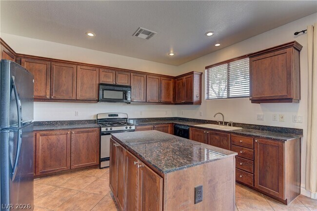 Building Photo - 9278 Bearded Iris Ave