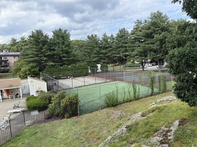 Building Photo - 181 Littleton Rd