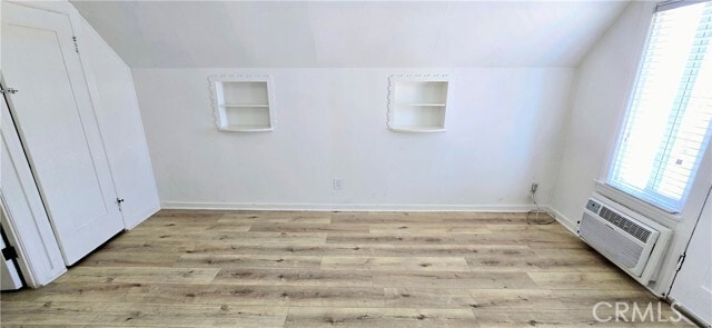 Building Photo - 5747 Jefferson Ave