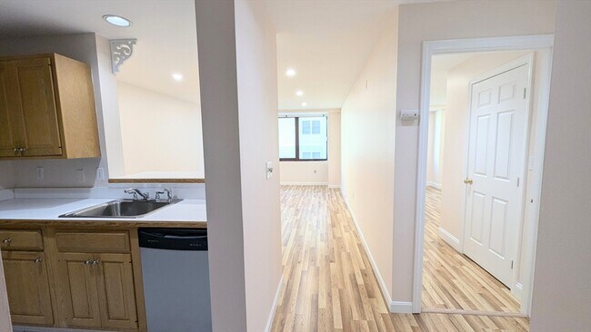 Building Photo - 350 Revere Beach Blvd