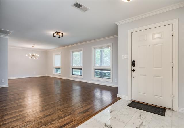 Building Photo - 3734 Crown Shore Dr