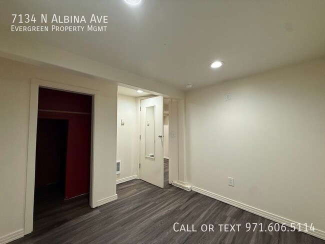 Building Photo - 7134 N Albina Ave