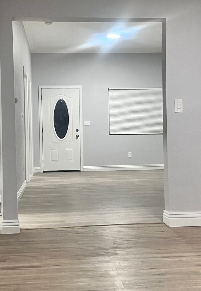 Building Photo - 820 K St