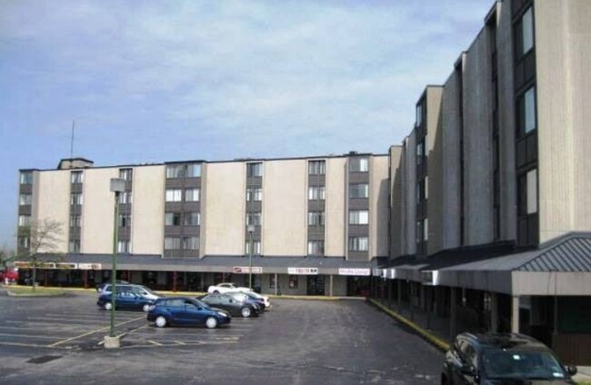 Building Photo - 1400 Millersport Hwy