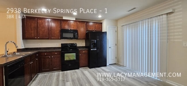 Building Photo - 2938 Berkeley Springs Pl
