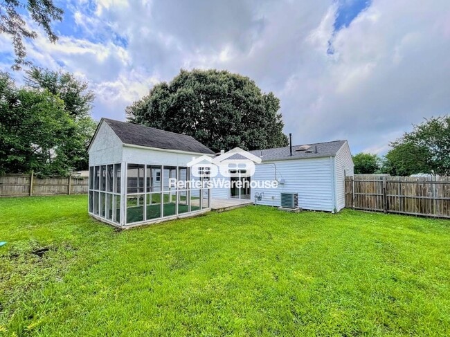 Building Photo - 4945 Paine Ln