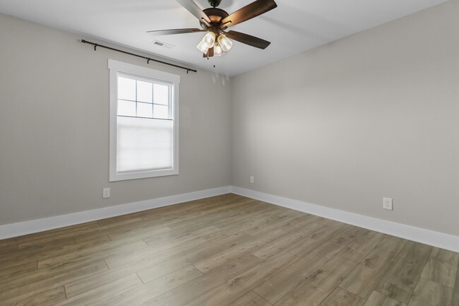 Building Photo - 1314 Highgrove Ln