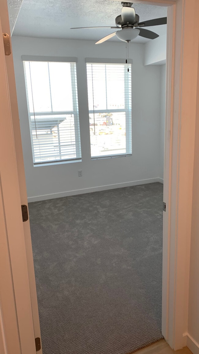 Building Photo - APT D307