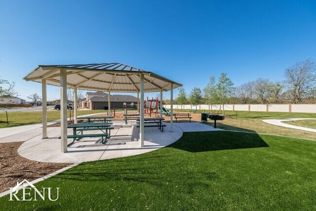 Building Photo - Coming Soon! First Month Free!