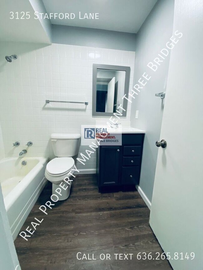 Building Photo - 3125 Stafford Ln