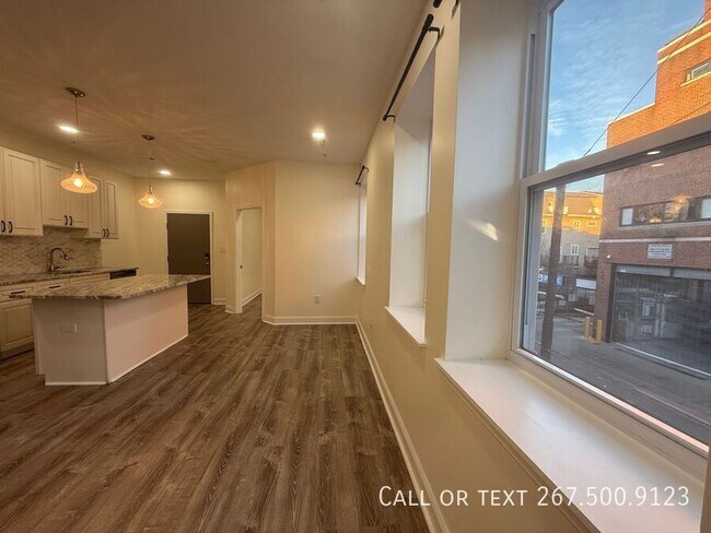 Building Photo - 301-03 South street-Unit 2