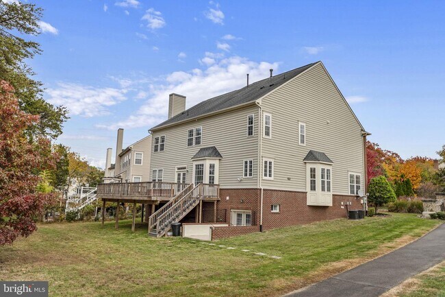 Building Photo - 22855 Oakgrove Rd