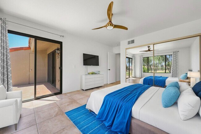 Building Photo - 40492 Bay Hill Way