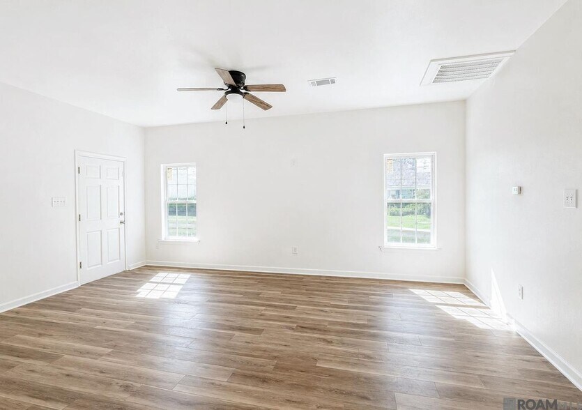 Building Photo - 4256 Ferrett St