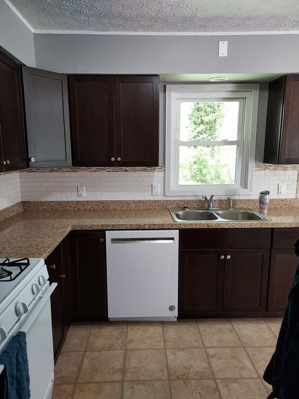 Building Photo - 267 Sunset Dr