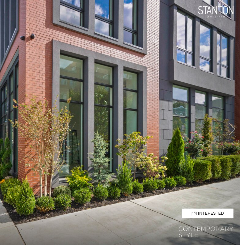 Building Photo - 695 6th Ave