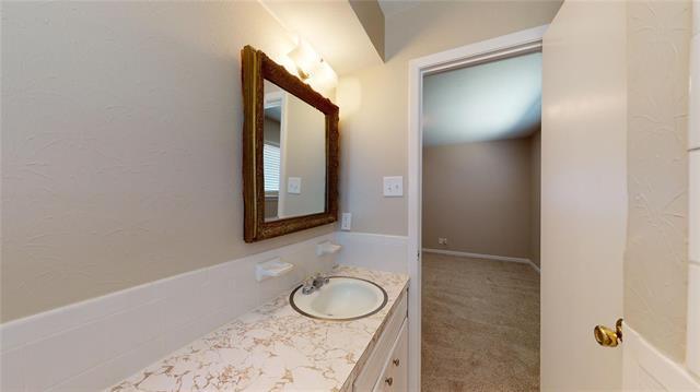 Building Photo - 1917 Yarborough Dr