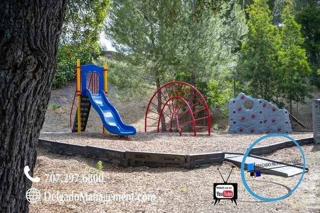 Building Photo - Benicia 2 bedroom condo