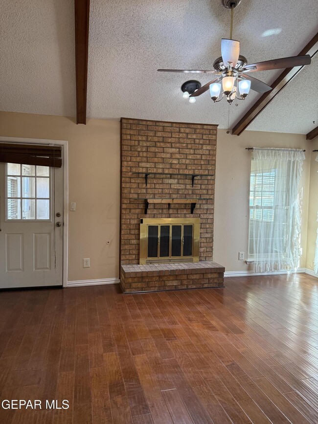 Building Photo - 3245 Nederland Ln