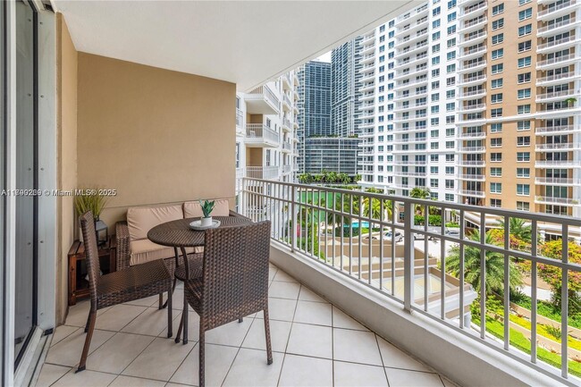 Building Photo - 701 Brickell Key Blvd