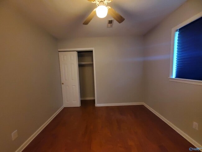 Building Photo - 2248 Norwood Dr NW