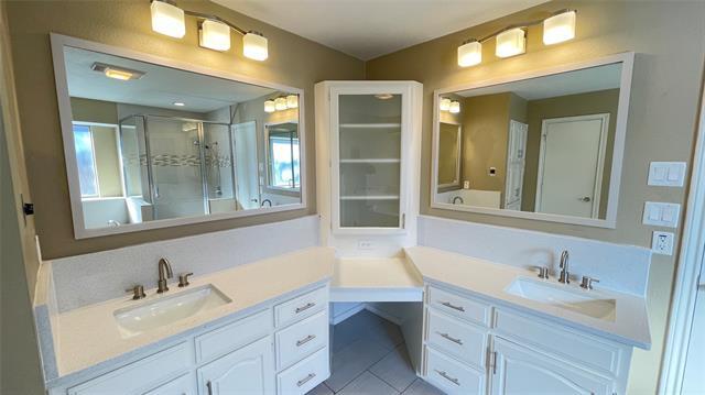 Building Photo - 2709 Serenade Ct