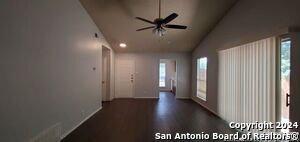 Building Photo - 5236 Meadow Rise St