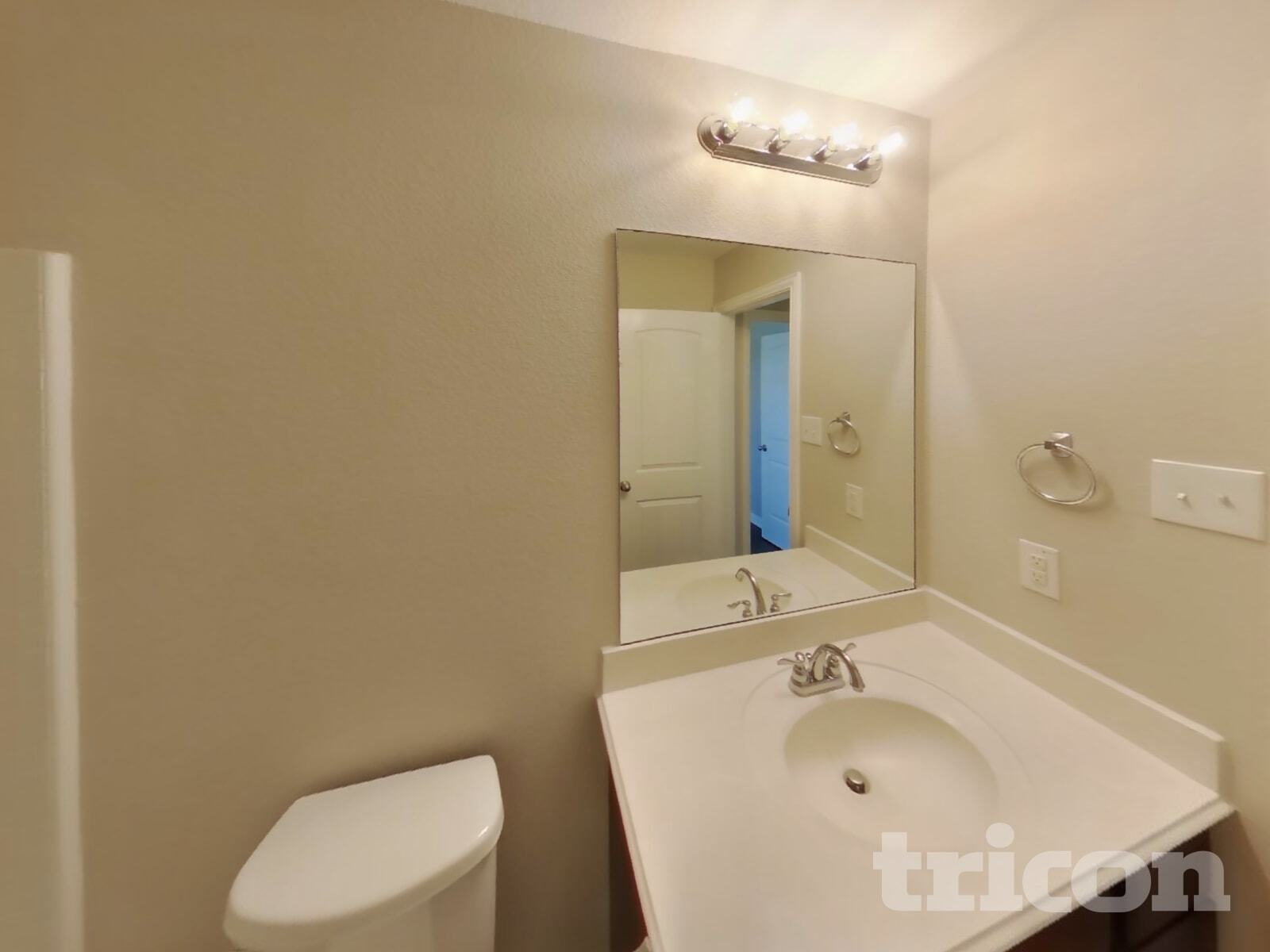 Building Photo - 8617 Silverbell Ln