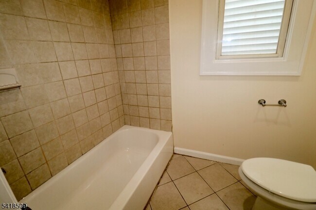 Building Photo - 59 Brenner St