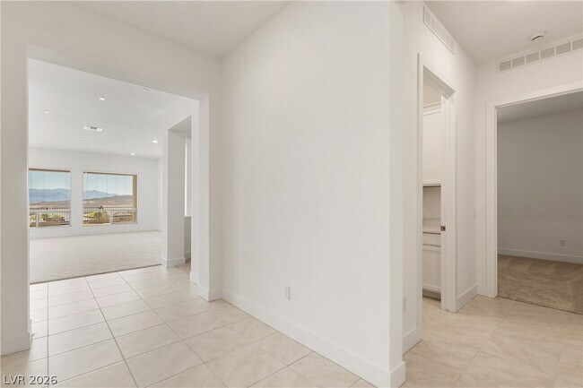 Building Photo - 90 Crimson Stone Ct