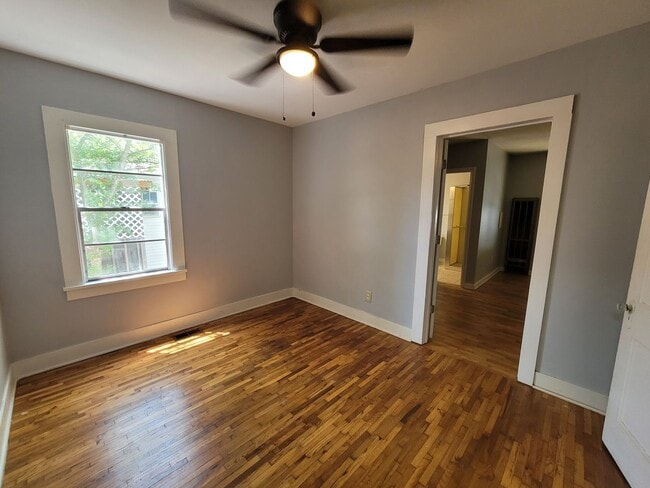 Building Photo - Home in Hot Springs