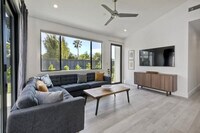 Building Photo - 1329 Lake Dr