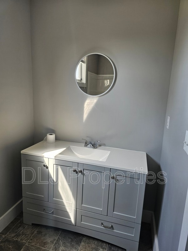 Building Photo - 775 Asheville Hwy